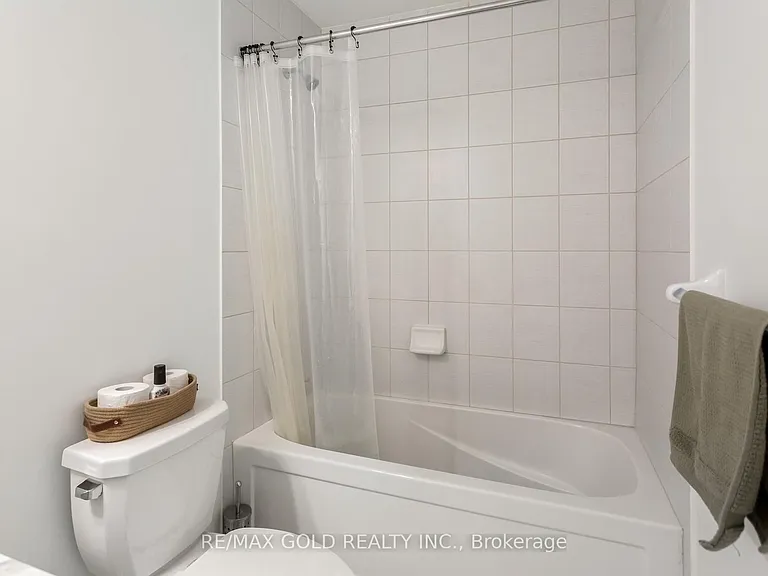 18 Waterville Way — Photo 44