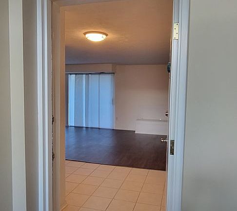 3rd image of 8418 Obannon Ct APT 1008