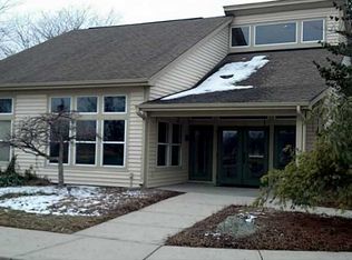 12515 Timber Creek Dr UNIT 3, Carmel, IN 46032