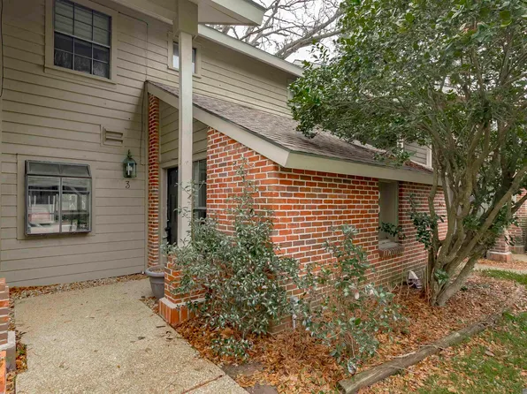 1900 False River Dr APT 3, New Roads, LA 70760
