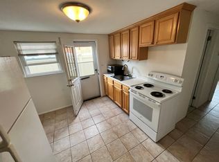 9 June Ave FLOOR 1, Bayville, NY 11709