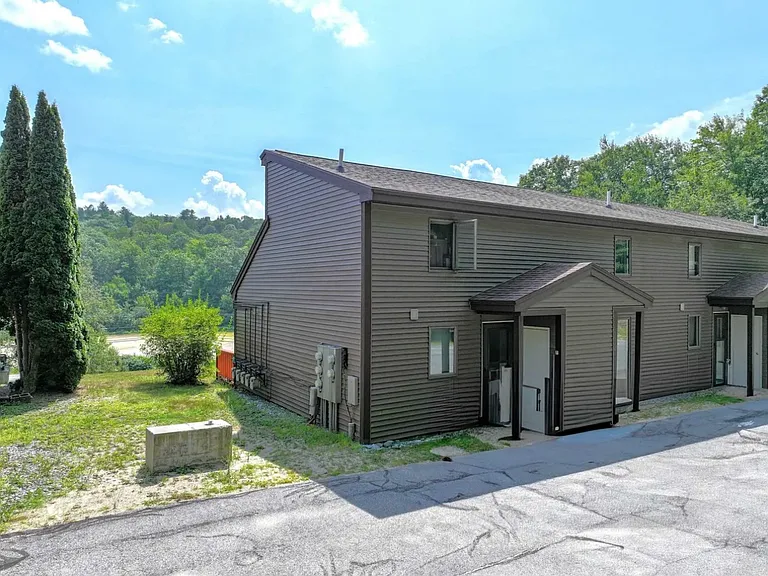 576 Francestown Rd #26 — Photo 1
