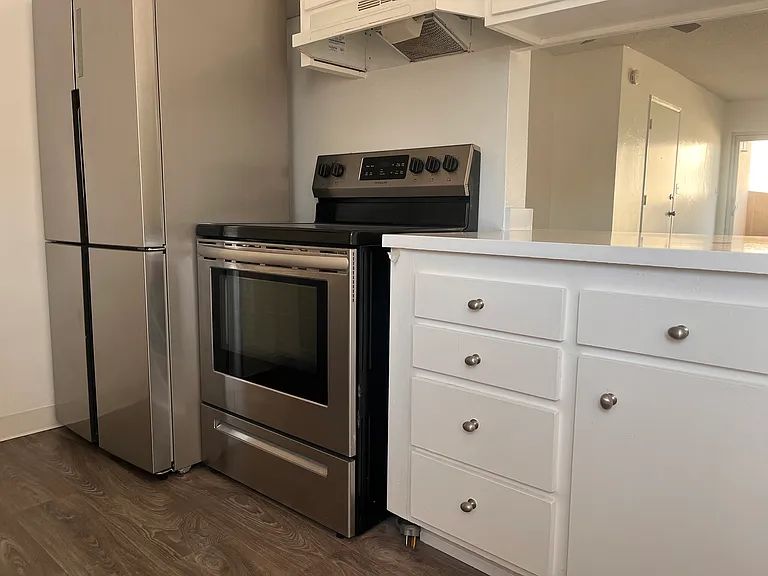 Juniper Court — Photo 6
