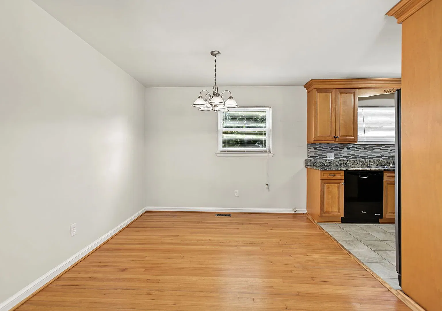 120 Latham Drive, Newport News, VA 23605 — Photo 4