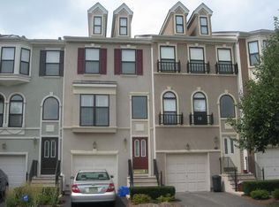 432 Manchester Dr, Nutley, NJ 07110