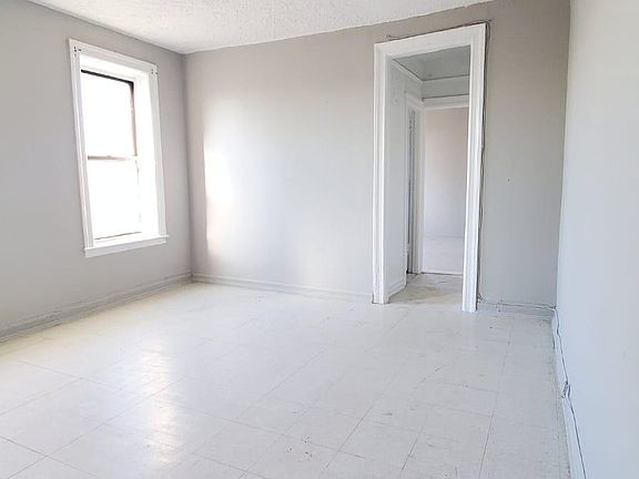 2nd image of 786 E 182nd St APT 5F