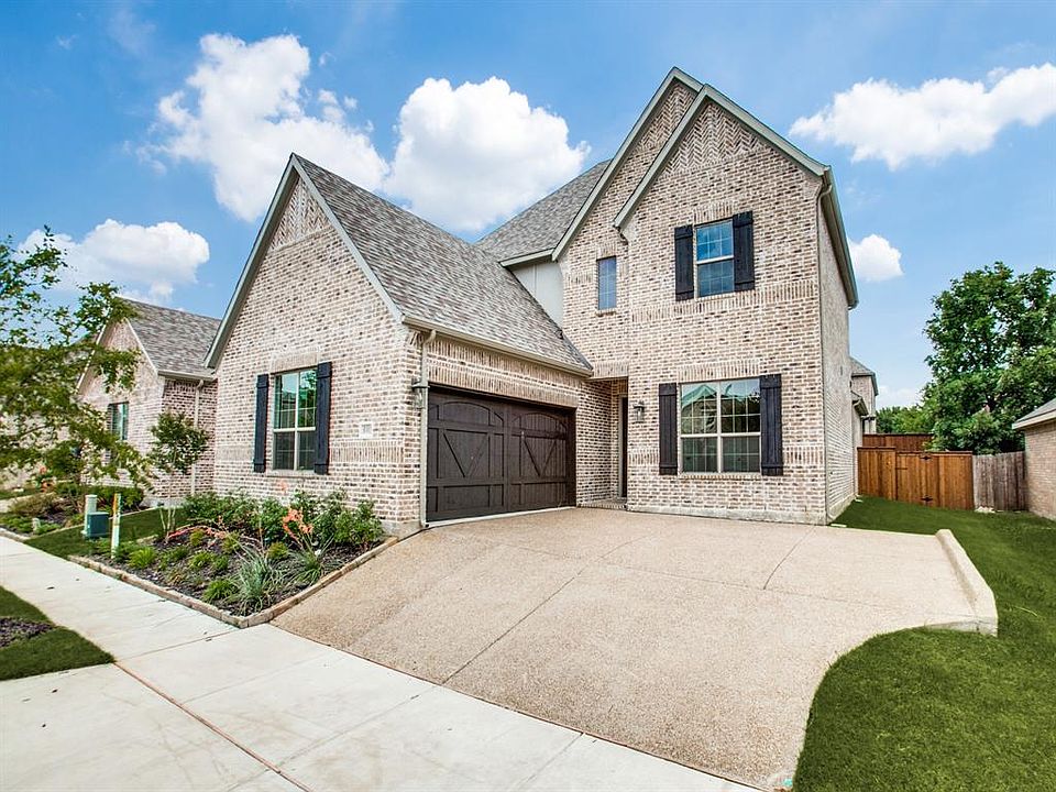 1st image of 8001 Heritage Palms Trl