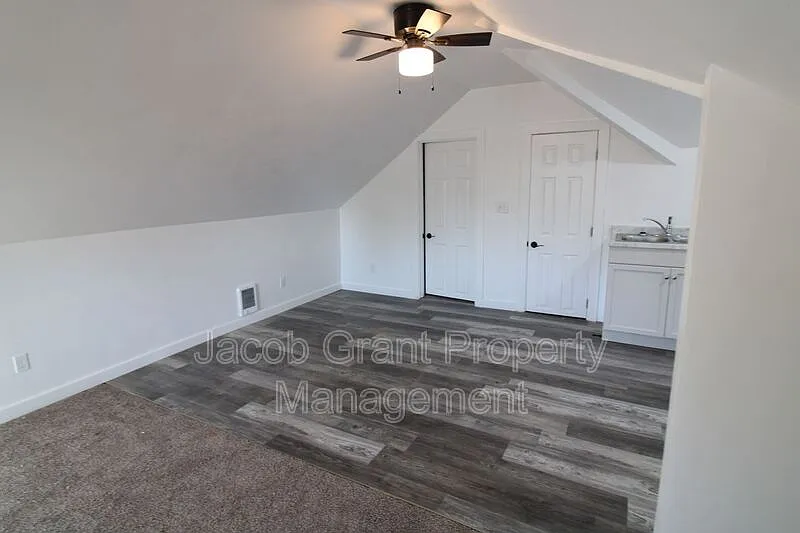 1 bed, 1.0 bath, 700 sqft, $795 — Photo 4