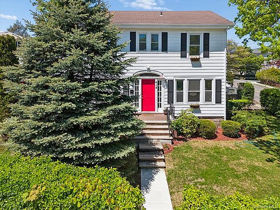 2nd image of 419 Palmer Rd #1