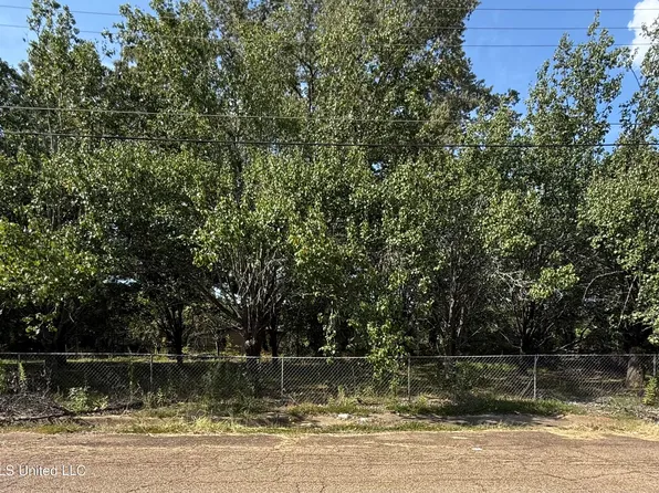Cadillac Dr Lot 11, Jackson, MS 39213