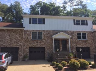 603 Forest Ridge Dr, Pittsburgh, PA 15221