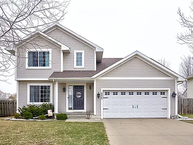 575 SE Glendale Dr — exterior photo