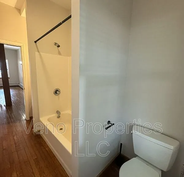 1 S Park St #1A — Photo 10