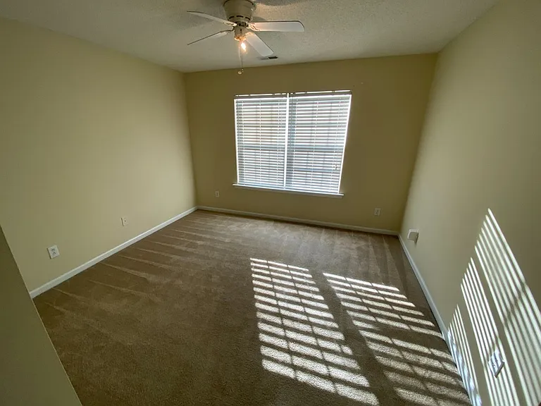 5547 Spindlewood Ct — Photo 22