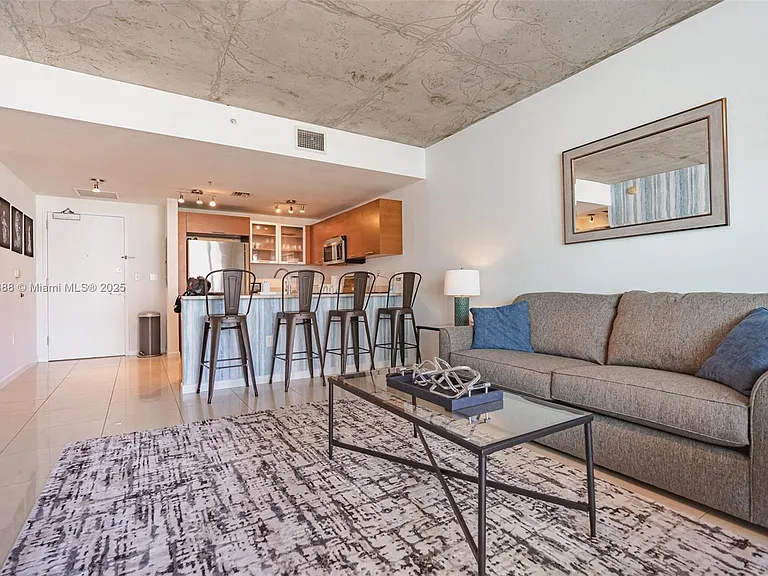 3250 NE 1st Ave #719 — Photo 30