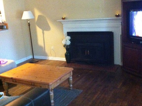 5th image of 12 Claiborne Pl