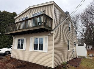 844 Boston Neck Rd, Narragansett, RI 02882