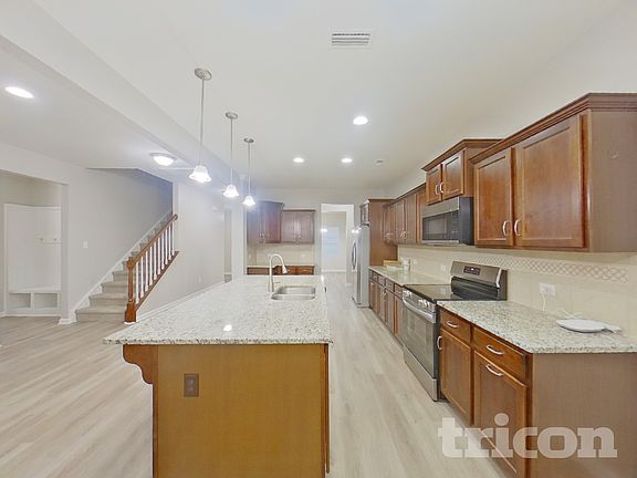 5th image of 15015 Ockeechobee Ct