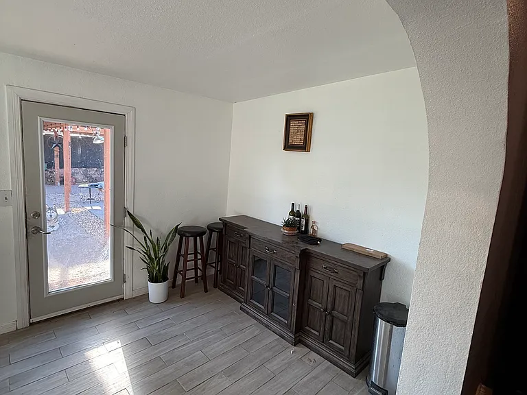 10443 Kendall St — Photo 13