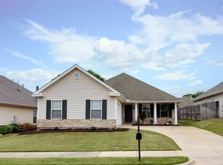 1554 Hawthorne Ln, Prattville, AL 36066