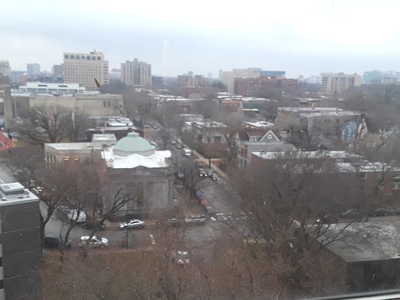 5th image of 4800 S Lake Park Ave #902A