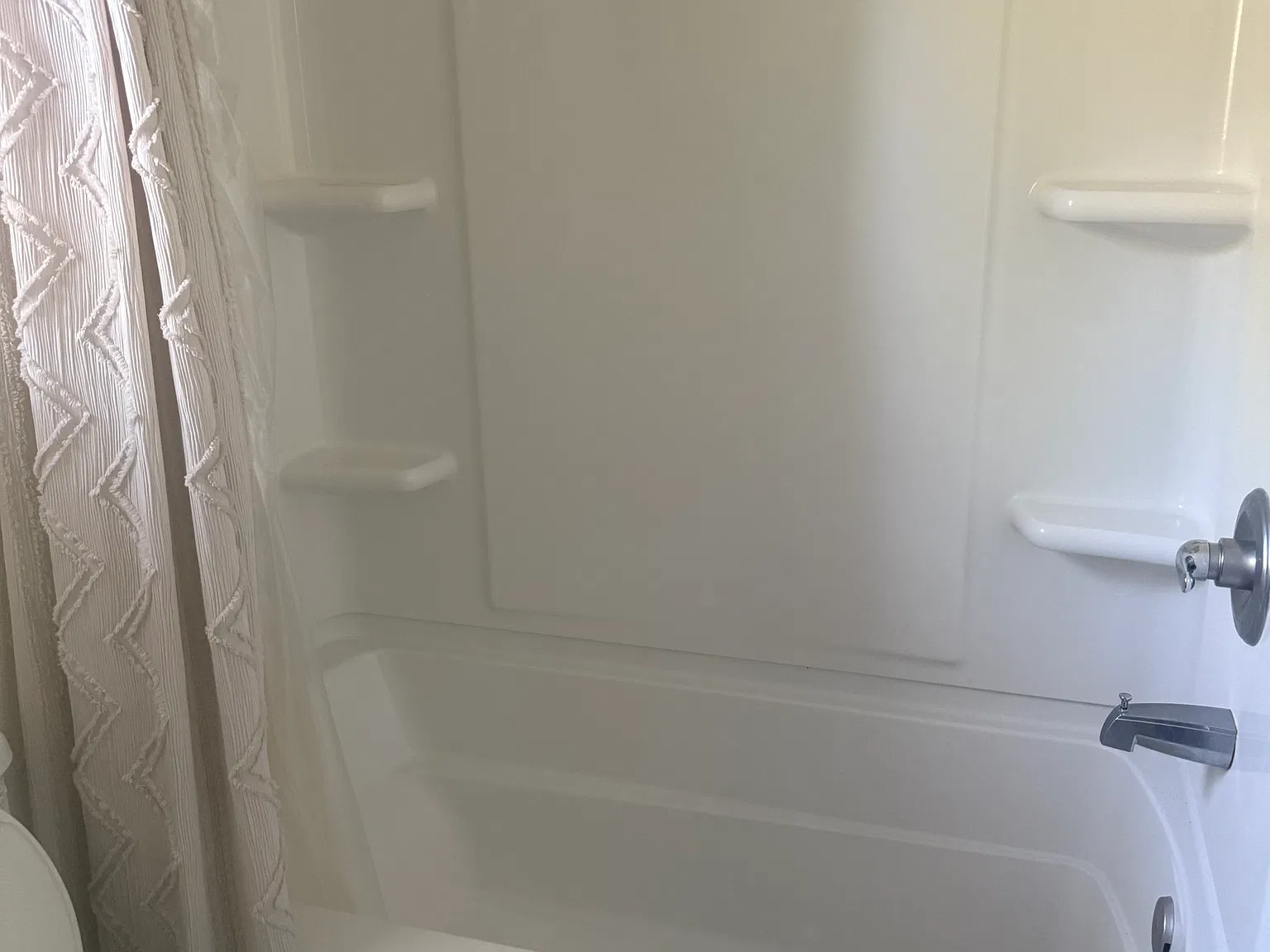 6405 Auburn Drive — Photo 4