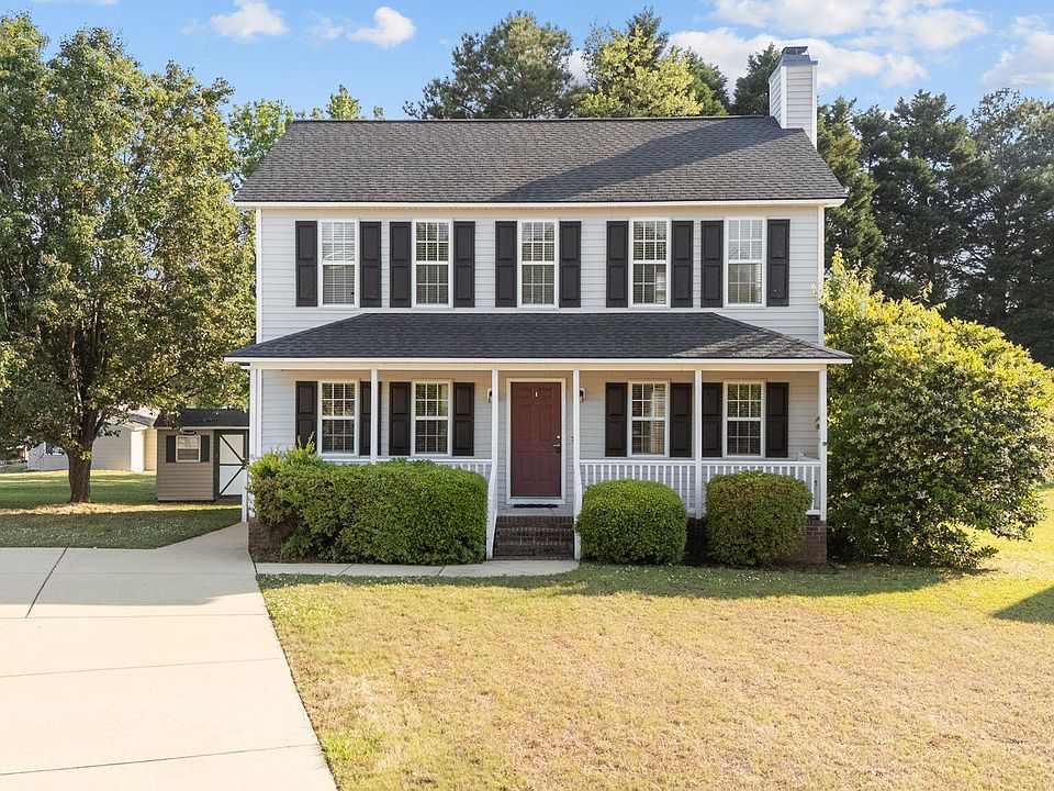 1st image of 104 Kildare Ct
