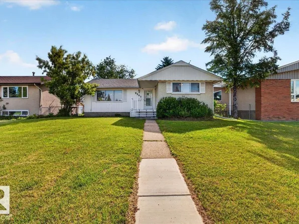 9263 74th St NW, Edmonton, AB T6B 2B5