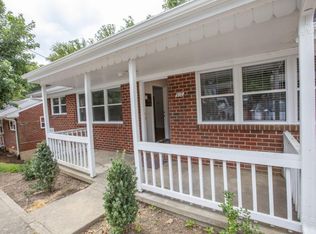 612 Rockcreek Rd UNIT B, Charlottesville, VA 22903