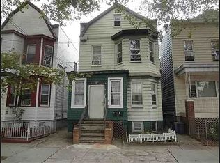 90 Clerk St, Jersey City, NJ 07305