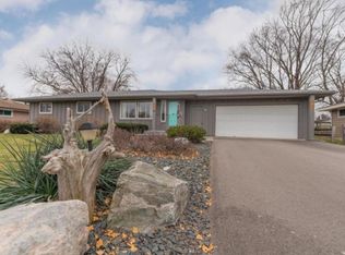 8872 Humboldt Ave S, Bloomington, MN 55431