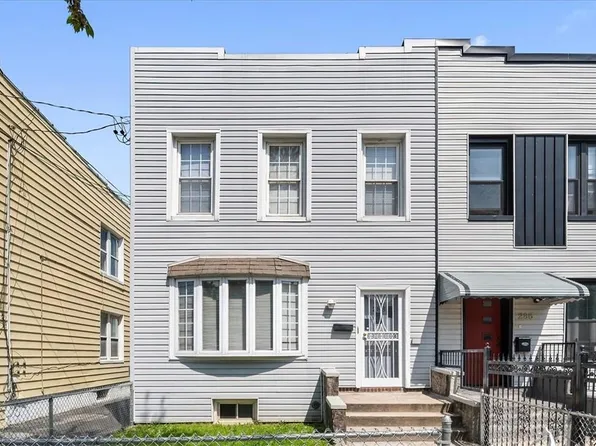 288 Hollywood Avenue, Bronx, NY 10465