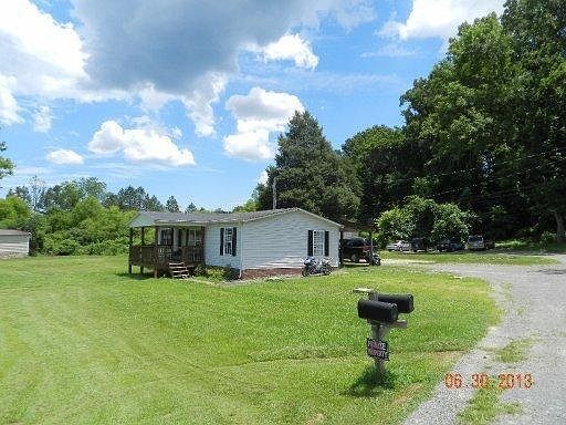 3rd image of 2304 Myrick Way