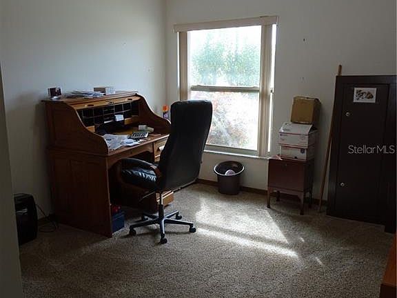 5th image of 721 Maderia Ct