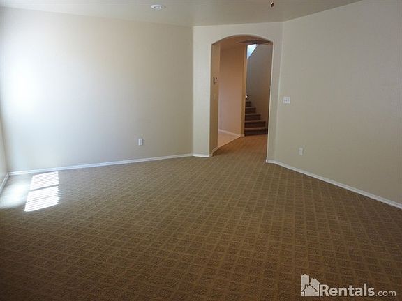 3rd image of 8172 New Leaf Ave