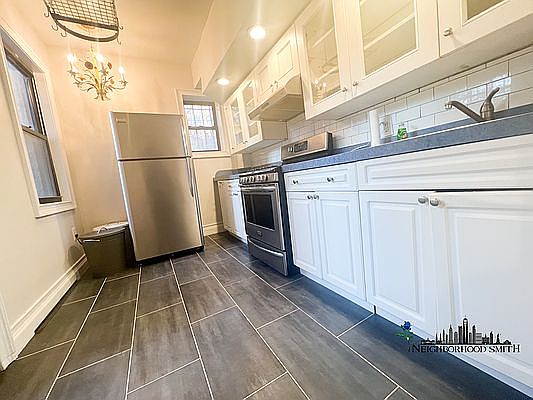 5th image of 41 Halsey St #G