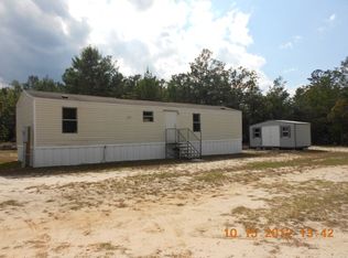 75 Charles Ln, Defuniak Springs, FL 32433