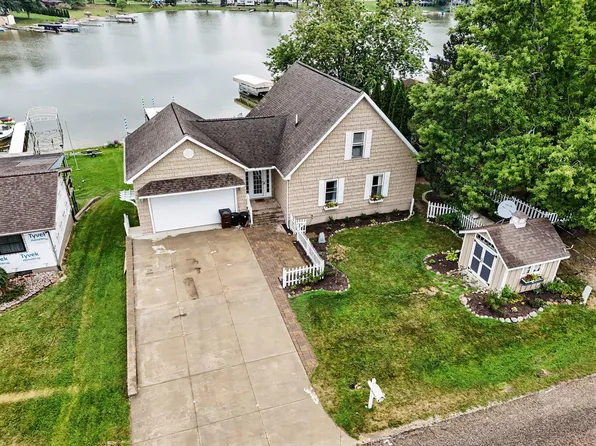 14715 W Diane Dr, Camden, MI 49232