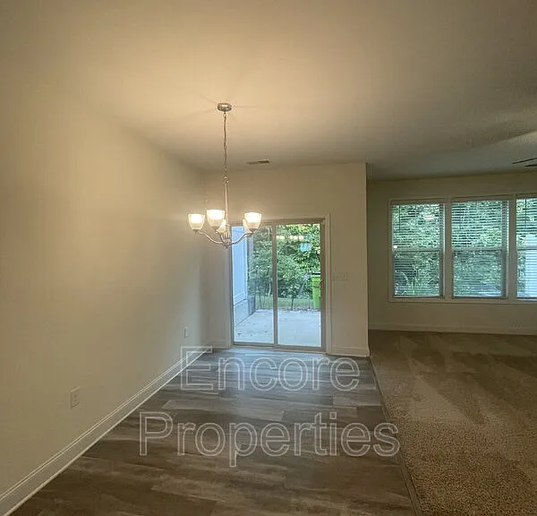 1313 Compass Dr — Photo 10