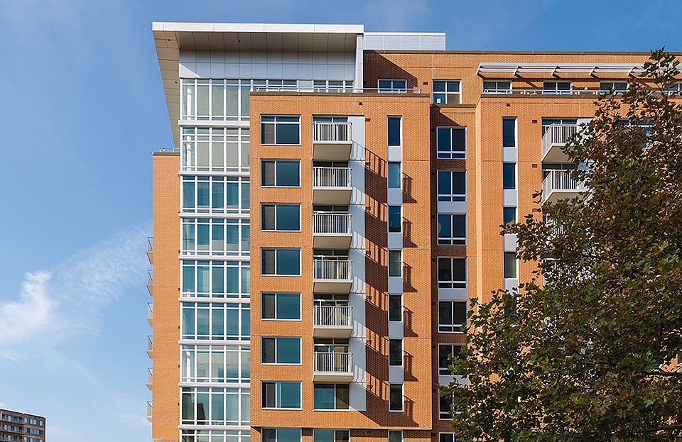 1st image of 505 18th St S APT 0909