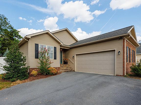4th image of 1166 Landon Dr