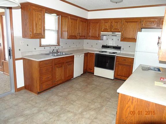 5th image of 17225 E 41st St S