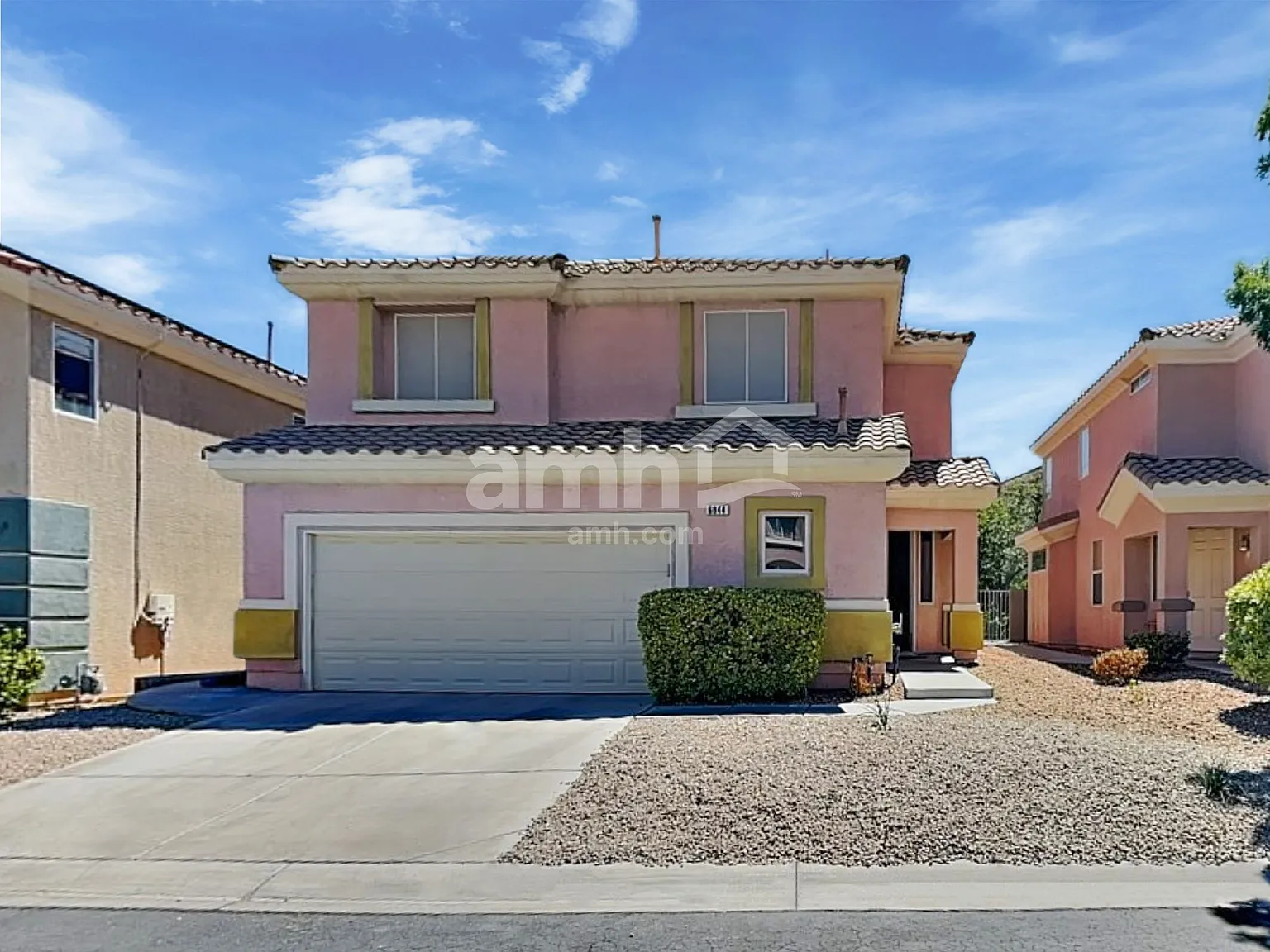 4 bed, 2.5 bath, 2396 sqft, $2,535 — Photo 1