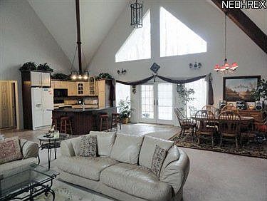 4th image of 3020 Northampton Rd
