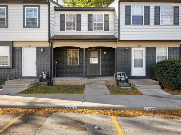 2525 Sylvan Glen Ct, Iowa City, IA 52246