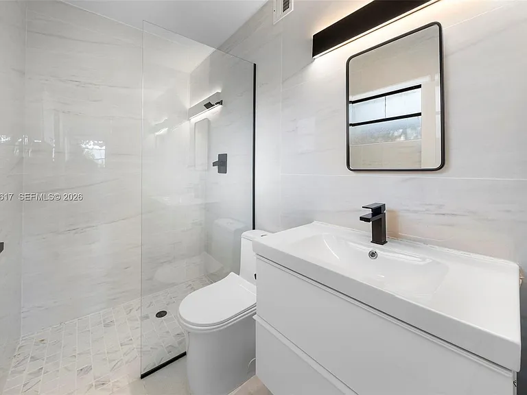 7525 Adventure Ave — Photo 32