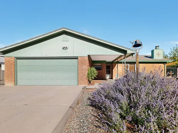 10004 Clearwater Ct NW, Albuquerque, NM 87114