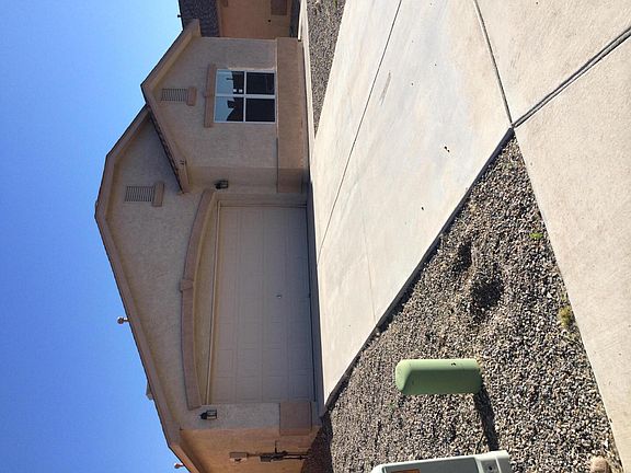 2nd image of 41 Avenida Jardin