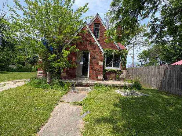 14315 Promenade St, Detroit, MI 48213