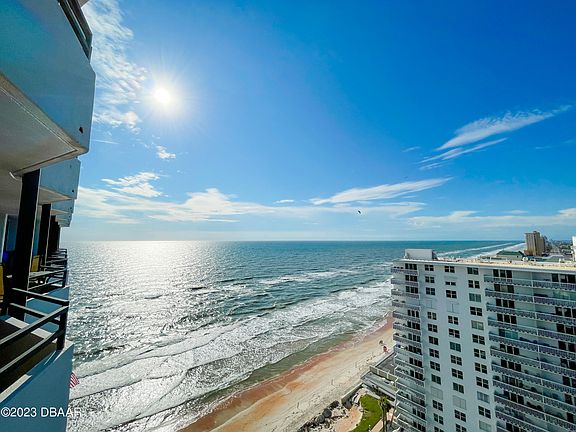 3rd image of 2828 N Atlantic Ave #1806